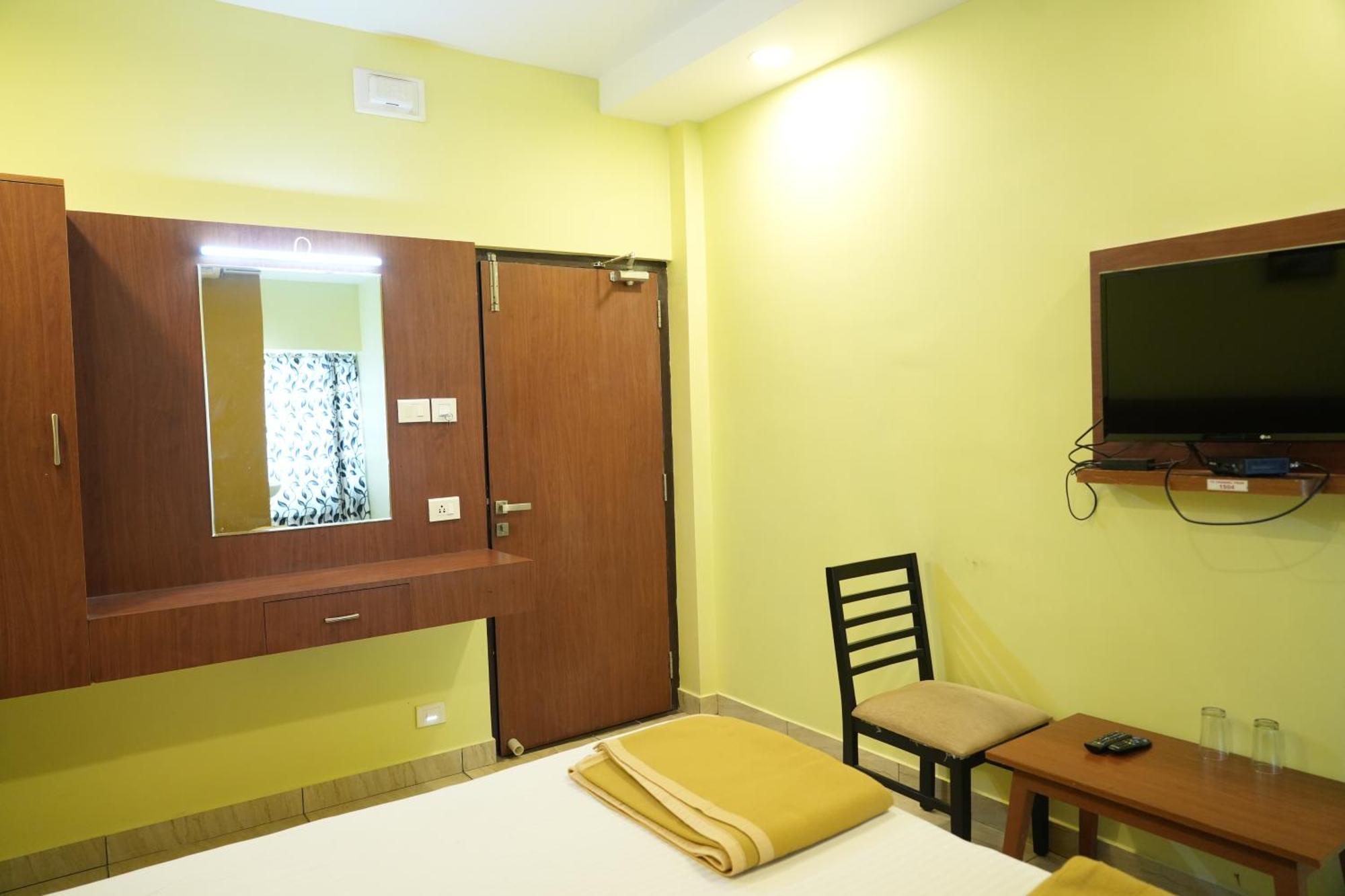 Sri Krishnan Residency Hotel Pollachi Luaran gambar