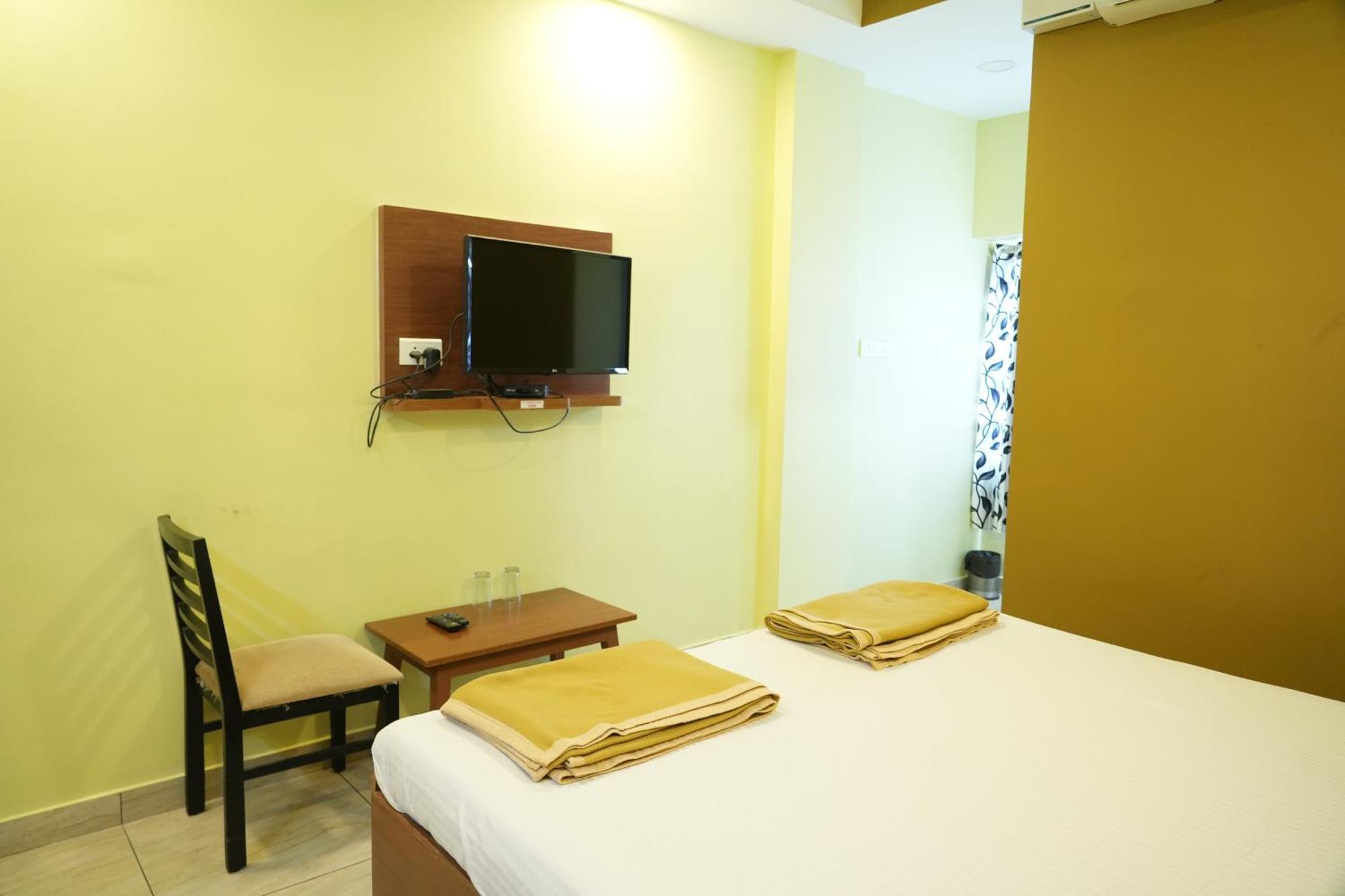 Sri Krishnan Residency Hotel Pollachi Luaran gambar