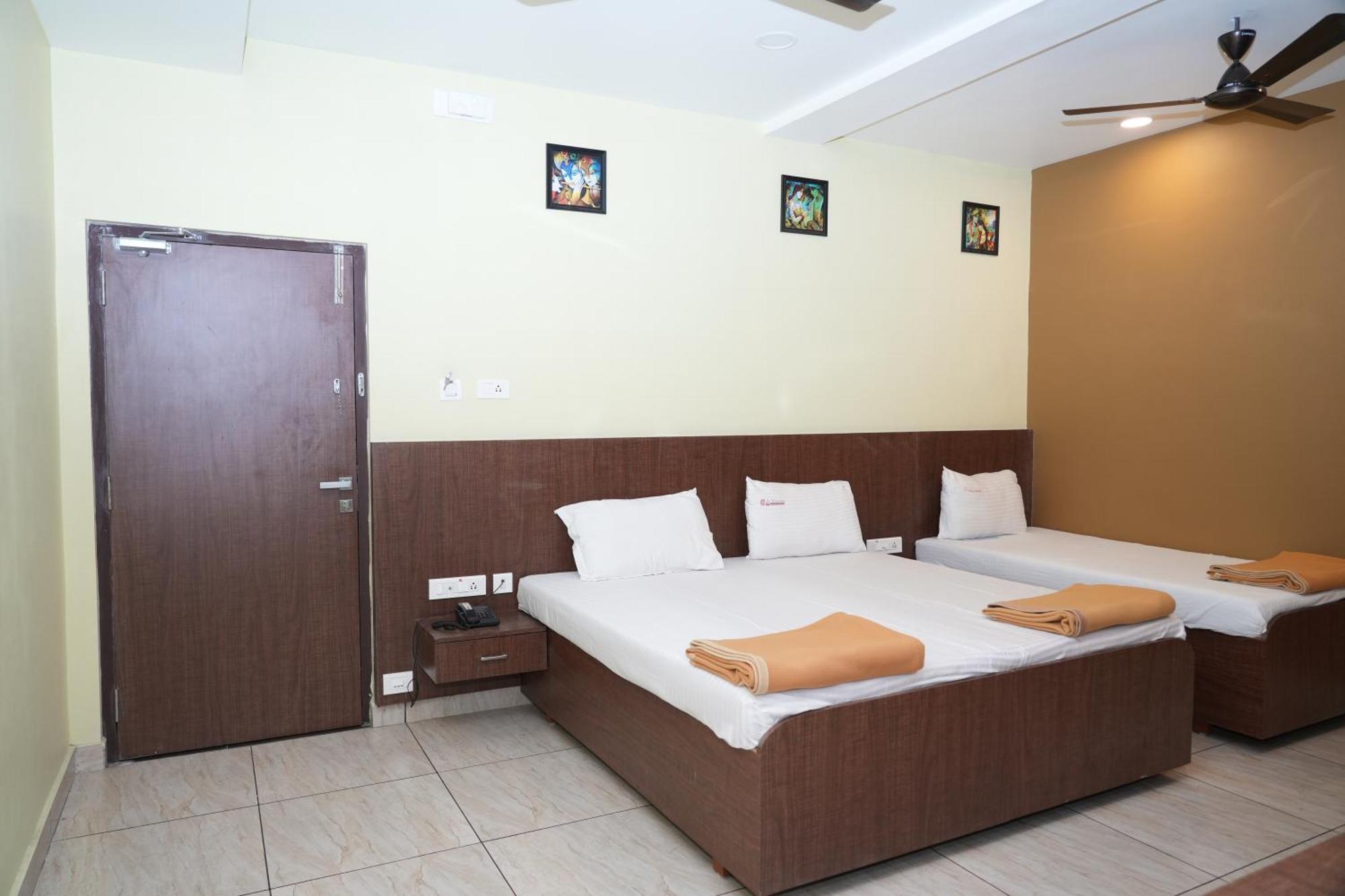 Sri Krishnan Residency Hotel Pollachi Luaran gambar