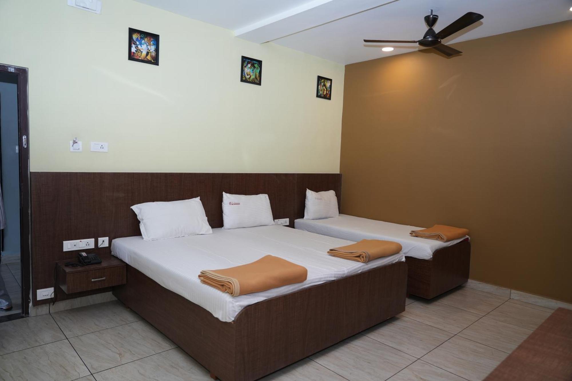 Sri Krishnan Residency Hotel Pollachi Luaran gambar
