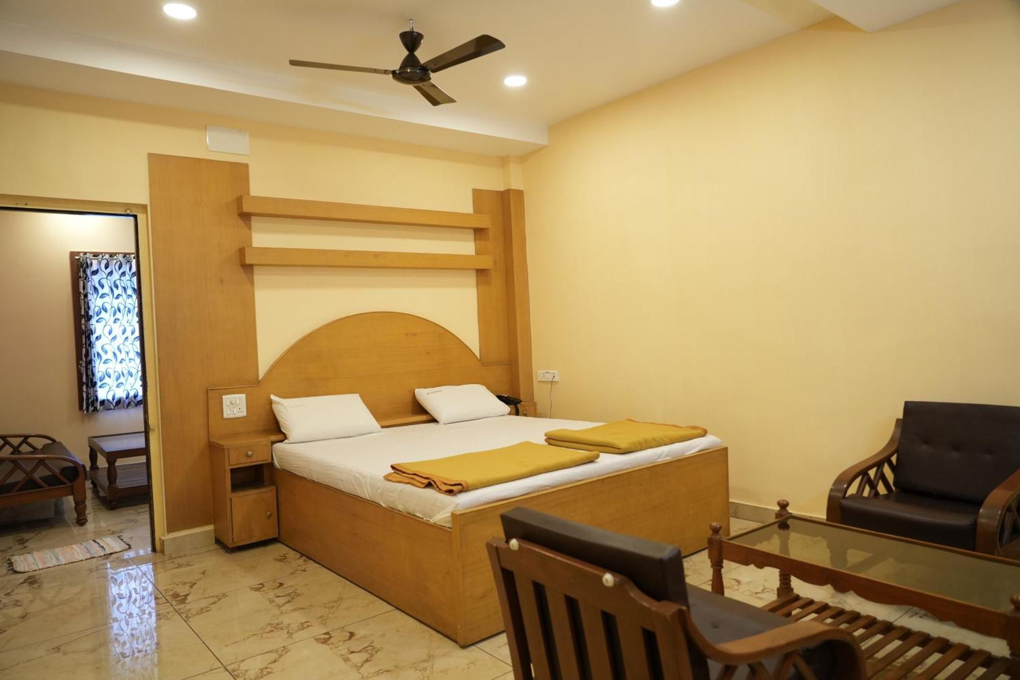Sri Krishnan Residency Hotel Pollachi Luaran gambar